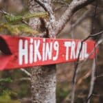 Red arrow pointer to hiking trail